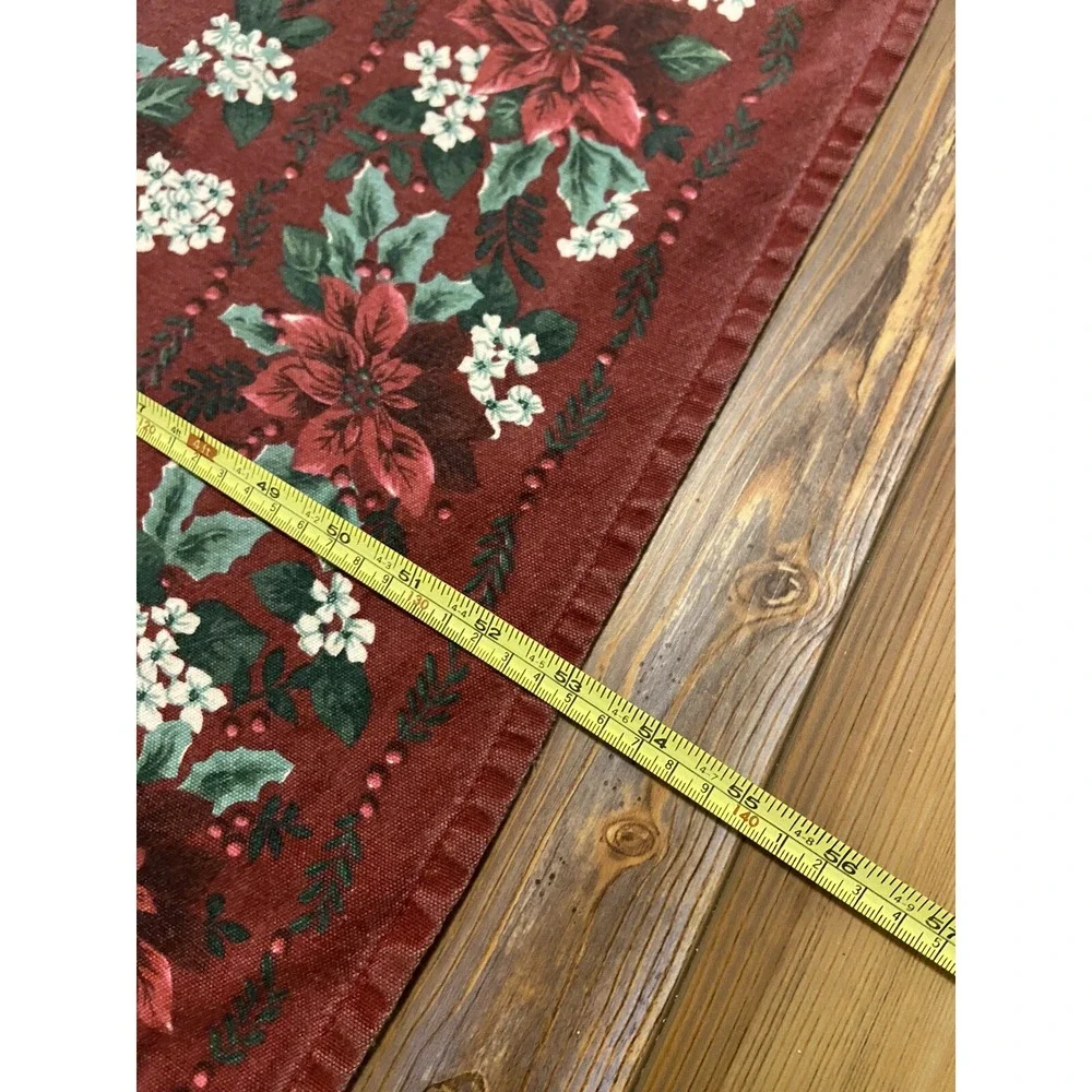 Christmas Tablecloth Cotton Poinsettias Holly Seaside Cottage Garden‎ 60x53